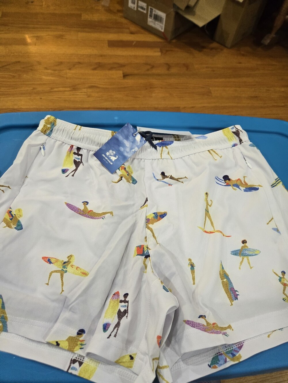 Men's White Surf Print Swim Trunks - Short Style